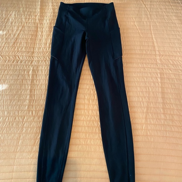 Lululemon leggings 25 inch - Picture 2 of 3